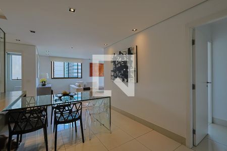 Sala de apartamento à venda com 3 quartos, 120m² em Funcionários, Belo Horizonte