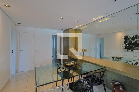 Sala de apartamento à venda com 3 quartos, 120m² em Funcionários, Belo Horizonte