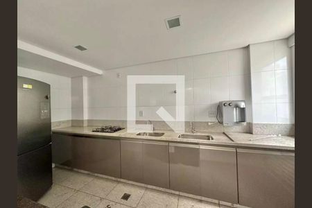 Apartamento à venda com 2 quartos, 90m² em Savassi, Belo Horizonte