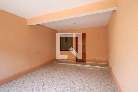 Garagem de casa à venda com 2 quartos, 72m² em Conjunto Residencial Sitio Oratorio, São Paulo