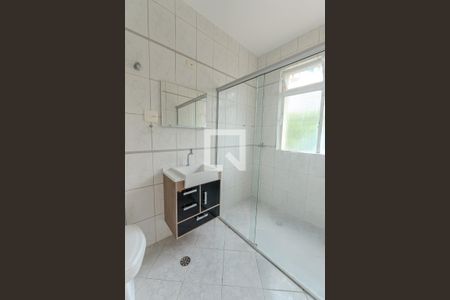 Banheiro de kitnet/studio para alugar com 1 quarto, 35m² em Bela Vista, São Paulo