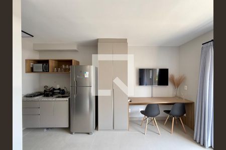 Quarto de kitnet/studio para alugar com 0 quarto, 24m² em Vila Cordeiro, São Paulo