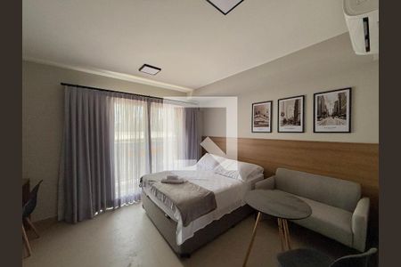 Quarto de kitnet/studio para alugar com 0 quarto, 24m² em Vila Cordeiro, São Paulo