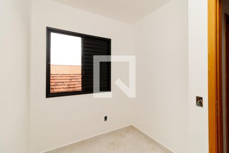 Quarto 2 de casa de condomínio para alugar com 2 quartos, 38m² em Vila Isolina Mazzei, São Paulo