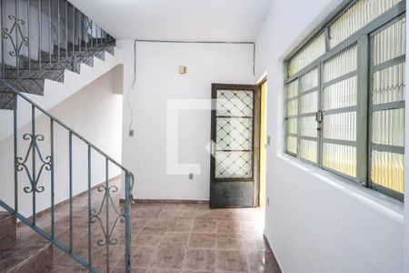 Casa para alugar com 5 quartos, 70m² em São João Climaco, São Paulo