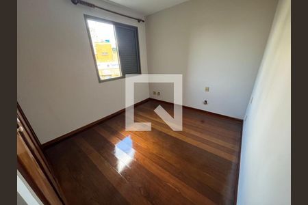 Apartamento à venda com 4 quartos, 146m² em Santo Antônio, Belo Horizonte