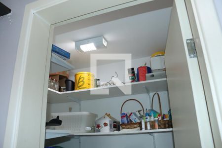 Apartamento para alugar com 2 quartos, 82m² em Parque Esplanada, Embu das Artes