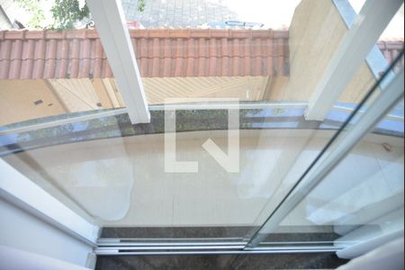 Sacada de casa à venda com 4 quartos, 223m² em Santa Terezinha, Santo André