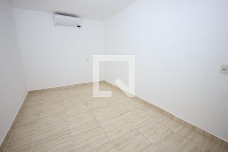 Quarto 1 de casa de condomínio para alugar com 4 quartos, 90m² em Setor Bueno, Goiânia