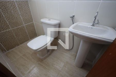 Banheiro Social de casa de condomínio para alugar com 4 quartos, 90m² em Setor Bueno, Goiânia