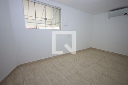 Quarto 1 de casa de condomínio para alugar com 4 quartos, 90m² em Setor Bueno, Goiânia
