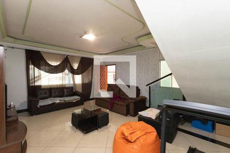 Sala  de casa à venda com 5 quartos, 310m² em Vila Medeiros, São Paulo