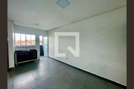 Sala / Cozinha  de casa para alugar com 1 quarto, 40m² em Vila São João Batista, Guarulhos