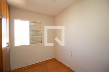Quarto 1 de apartamento para alugar com 2 quartos, 56m² em Vila Guedes, São Paulo