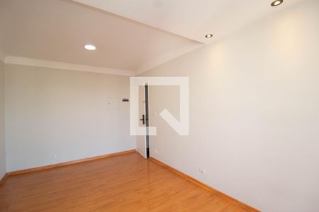 Sala de apartamento para alugar com 2 quartos, 56m² em Vila Guedes, São Paulo