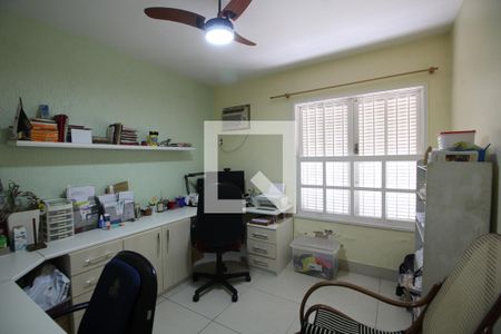 Quarto 2 de casa de condomínio à venda com 4 quartos, 194m² em Taquara, Rio de Janeiro