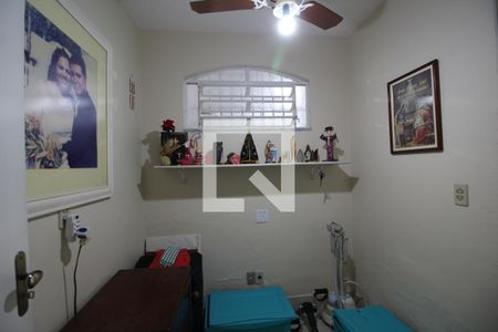 Quarto 1 de casa de condomínio à venda com 4 quartos, 194m² em Taquara, Rio de Janeiro