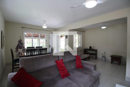 Sala de casa de condomínio à venda com 4 quartos, 194m² em Taquara, Rio de Janeiro