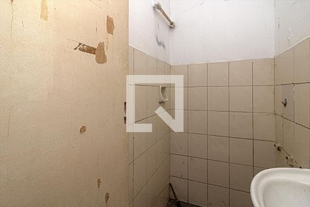 banheiro social piso 1_2 de casa para alugar com 2 quartos, 240m² em Bosque da Saúde, São Paulo