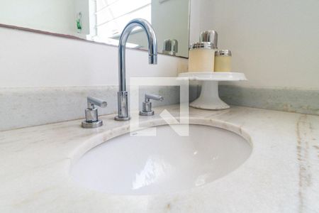 Banheiro da Suíte 1 Detalhe de casa para alugar com 3 quartos, 250m² em Vila Guarani (zona Sul), São Paulo