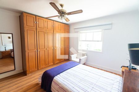 Suite 1 de casa para alugar com 3 quartos, 250m² em Vila Guarani (zona Sul), São Paulo