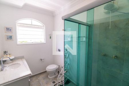 Banheiro da Suíte 1 de casa para alugar com 3 quartos, 250m² em Vila Guarani (zona Sul), São Paulo