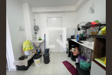 Sala/Cozinha de apartamento à venda com 2 quartos, 33m² em Jardim Celeste, São Paulo