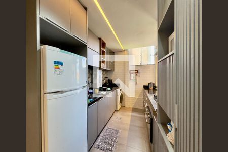 Apartamento à venda com 2 quartos, 60m² em Nova Cachoeirinha, Belo Horizonte