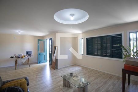 Sala de casa para alugar com 5 quartos, 200m² em Mutua, São Gonçalo