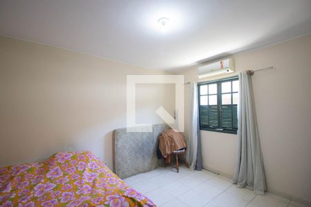 Suíte 1 de casa para alugar com 5 quartos, 200m² em Mutua, São Gonçalo