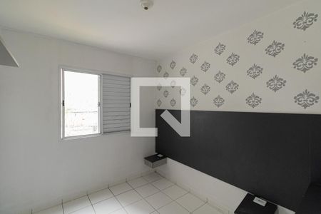 Quarto 1 de apartamento para alugar com 2 quartos, 50m² em Vila Silvia, São Paulo