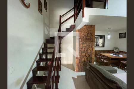 Sala de casa para alugar com 3 quartos, 100m² em Cosmorama, Mesquita