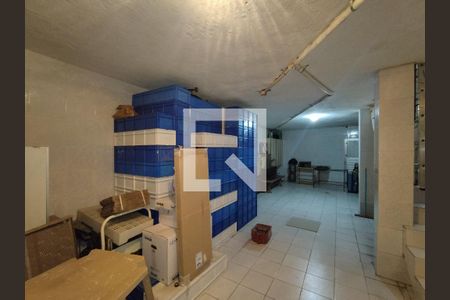 Porão  de casa à venda com 3 quartos, 324m² em Sacomã, São Paulo