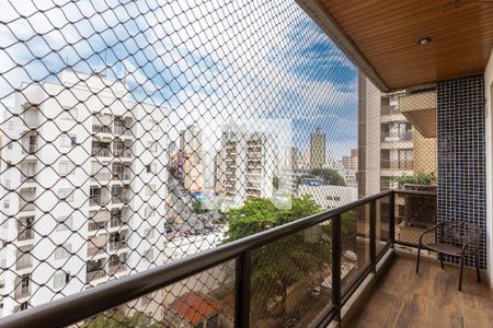 Vista da Sacada da Suíte e da Sala  de apartamento para alugar com 3 quartos, 174m² em Vila Itapura, Campinas