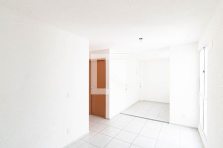 Sala de apartamento para alugar com 2 quartos, 45m² em Paciência, Rio de Janeiro