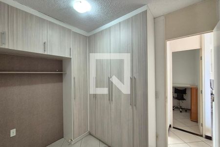 Quarto 2  de apartamento à venda com 2 quartos, 52m² em Vila Marieta, Campinas