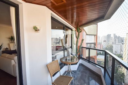 Varanda da sala de apartamento à venda com 3 quartos, 230m² em Jardim Vila Mariana, São Paulo