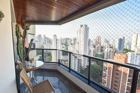 Varanda da sala de apartamento à venda com 3 quartos, 230m² em Jardim Vila Mariana, São Paulo