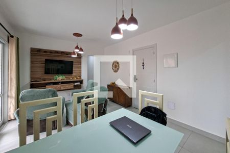 Sala de apartamento para alugar com 2 quartos, 85m² em Canto do Forte, Praia Grande