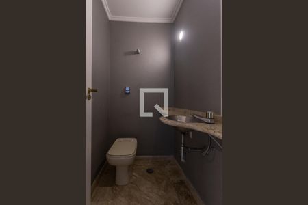 Lavabo de apartamento para alugar com 5 quartos, 240m² em Itaim Bibi, São Paulo