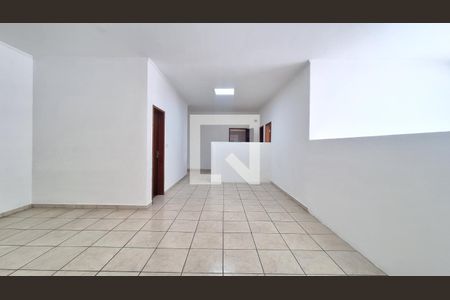 Detalhe de casa para alugar com 4 quartos, 400m² em Perdizes, São Paulo