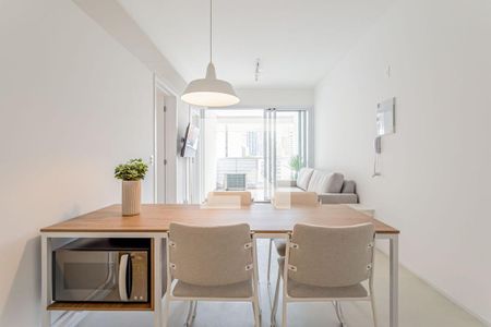 Apartamento à venda com 2 quartos, 67m² em Sumaré, São Paulo