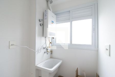 Sala/Cozinha/Área de Serviço de apartamento para alugar com 2 quartos, 39m² em Parada Inglesa, São Paulo