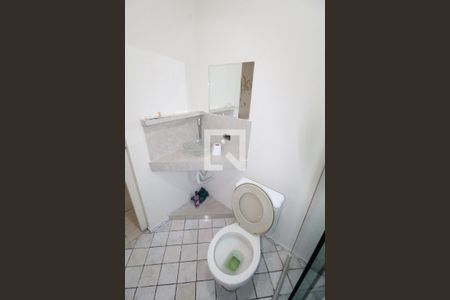 Banheiro de casa para alugar com 2 quartos, 79m² em Bsq dos Eucaliptos, São José dos Campos