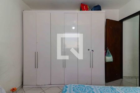 Casa 1 - Quarto 1 de casa à venda com 7 quartos, 400m² em Vila Lageado, São Paulo
