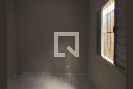 Quarto de casa para alugar com 1 quarto, 36m² em Vila Osasco, Osasco