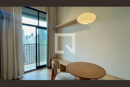 Sala de apartamento para alugar com 1 quarto, 40m² em Pinheiros, São Paulo
