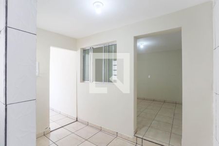 Casa para alugar com 2 quartos, 50m² em Taboão, Diadema