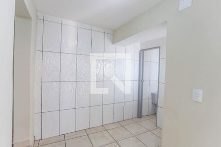 Casa para alugar com 2 quartos, 50m² em Taboão, Diadema