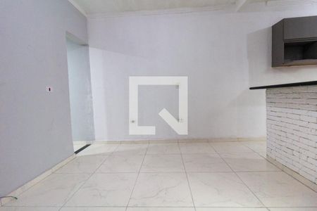 Sala de casa para alugar com 1 quarto, 5m² em Jardim Santo Onofre, São Paulo
